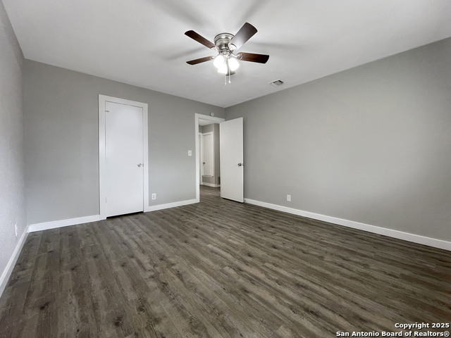 Listing photo id 30 for 3310 Rosetti