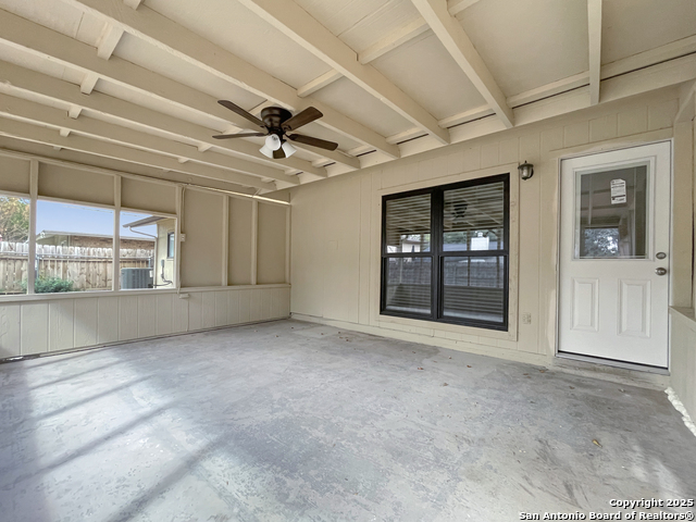 Listing photo id 39 for 3310 Rosetti