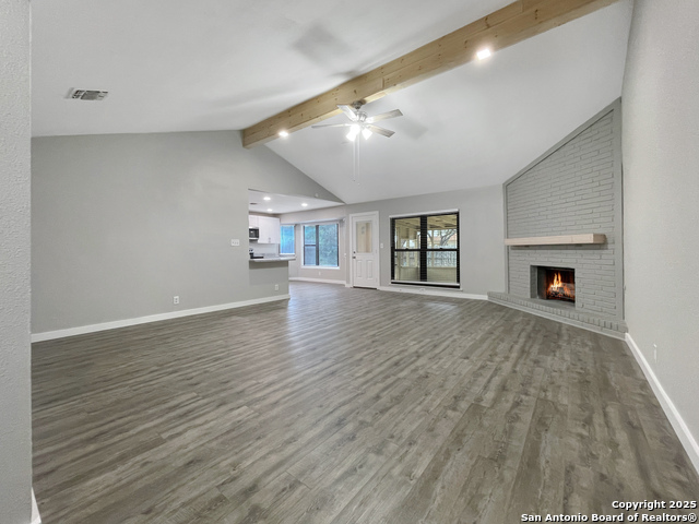 Listing photo id 4 for 3310 Rosetti
