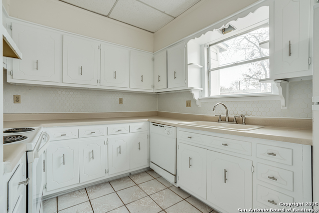 Image 23 of 44 For 811 Cottonwood Ave
