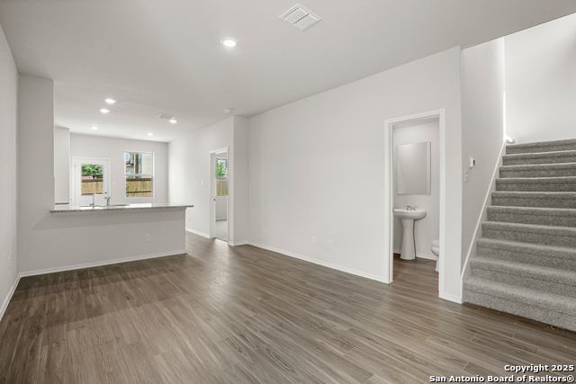 Image 3 of 17 For 9311 Graze Land Drive