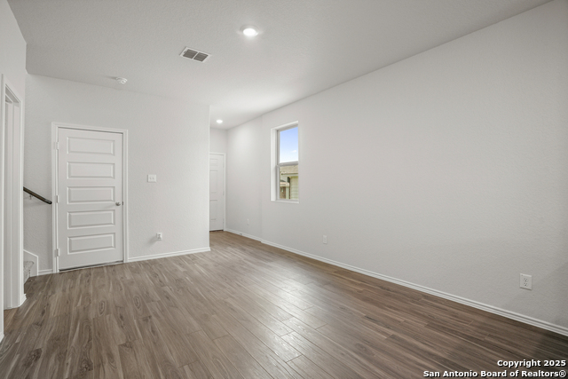 Image 4 of 17 For 9311 Graze Land Drive