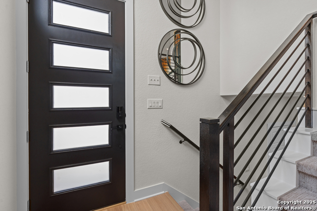 Image 4 of 26 For 20675 Huebner Rd Unit 706