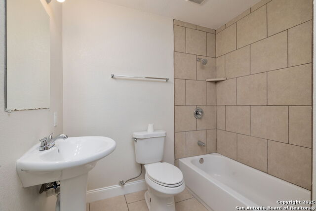 Image 9 of 16 For 3807 Wetmore