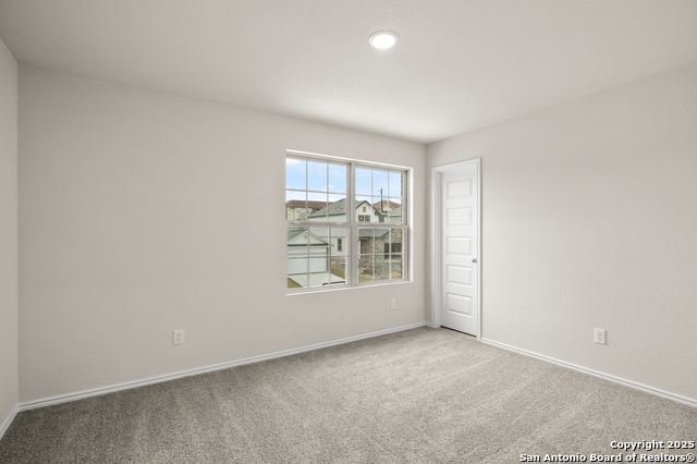 Listing photo id 13 for 9318 Graze Land Drive