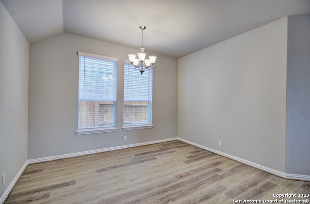 Image 11 of 30 For 813 Saltbush Street