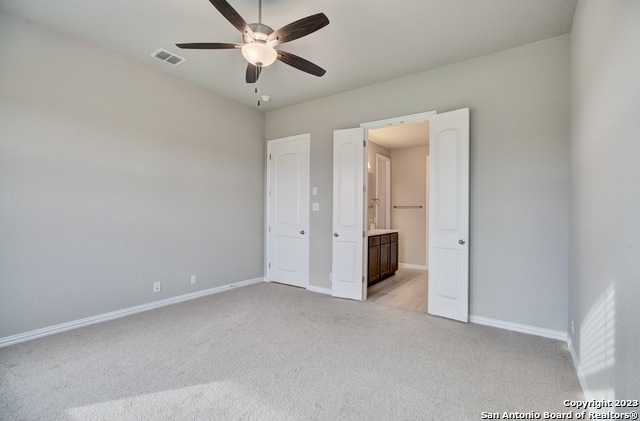 Image 15 of 30 For 813 Saltbush Street