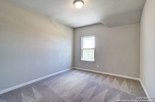 Image 21 of 31 For 850 Saltbush Street