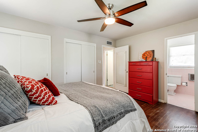 Image 16 of 26 For 2027 Edgehill Dr.
