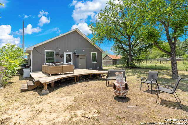 Listing photo id 20 for 3407 La Violeta