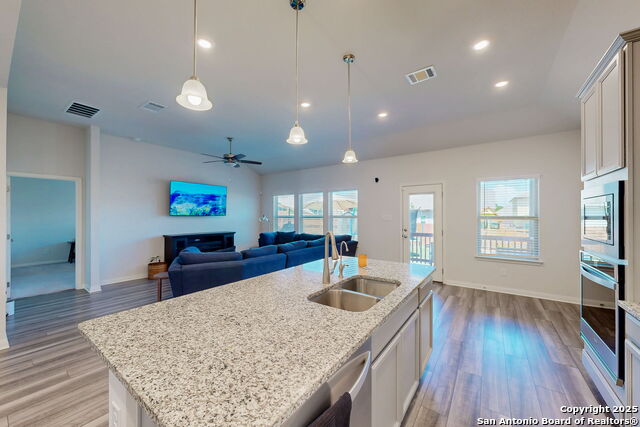 Image 24 of 53 For 10259 Juniper Oaks