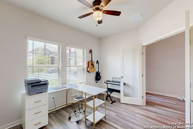 Image 8 of 53 For 10259 Juniper Oaks