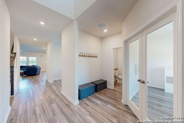 Image 9 of 53 For 10259 Juniper Oaks