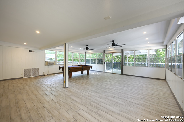 Image 28 of 42 For 5914 Pineway