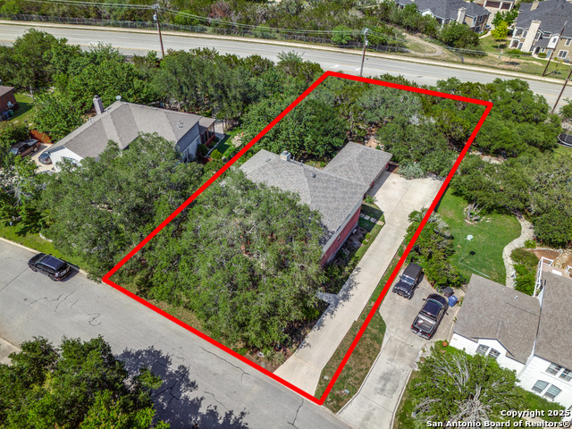 Image 33 of 44 For 22326 Navasota Circle