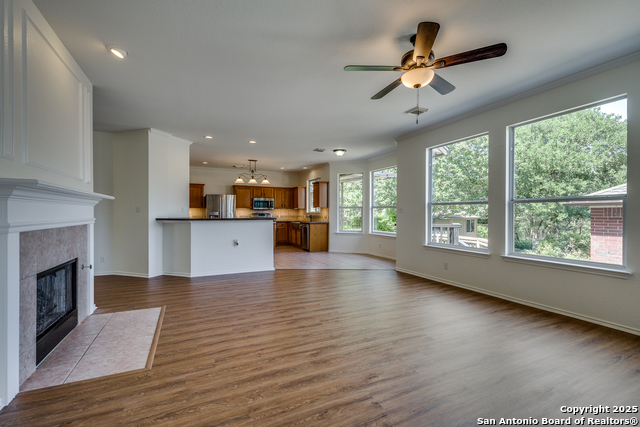 Image 6 of 44 For 22326 Navasota Circle