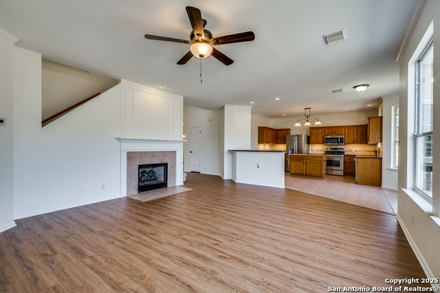 Image 7 of 44 For 22326 Navasota Circle