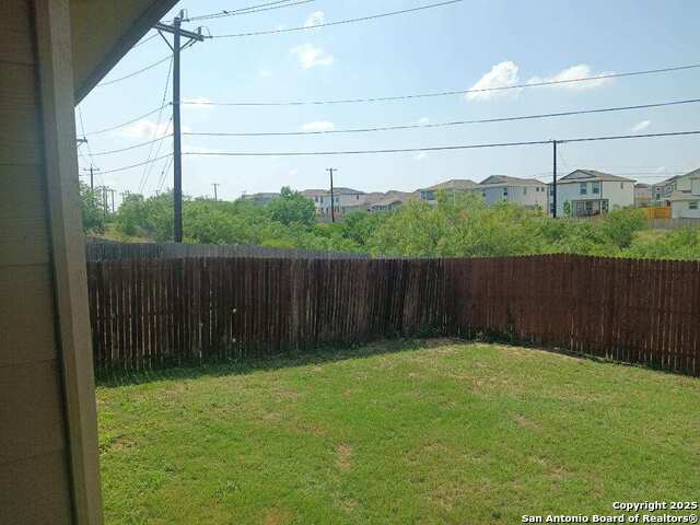 Listing photo id 22 for 7350 Sky Blue