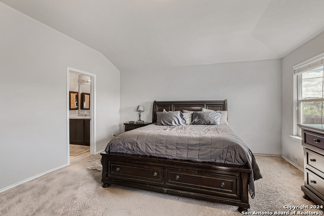 Listing photo id 7 for 7350 Sky Blue