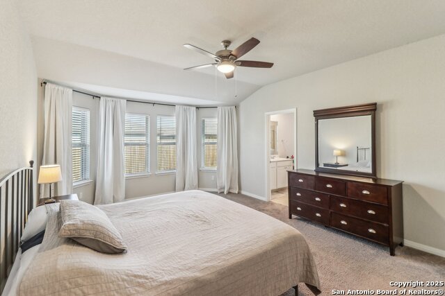Listing photo id 24 for 3012 Hess Boulevard