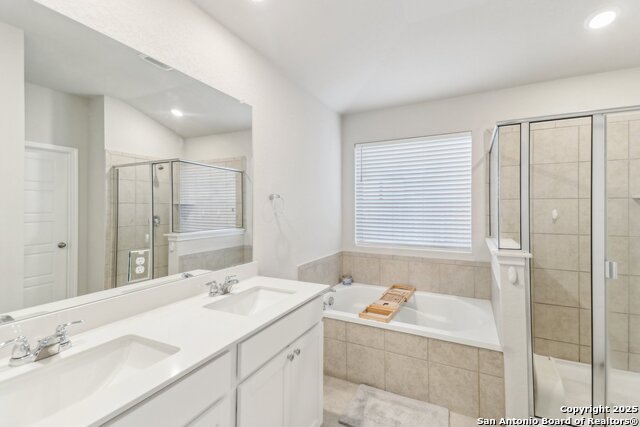 Listing photo id 25 for 3012 Hess Boulevard