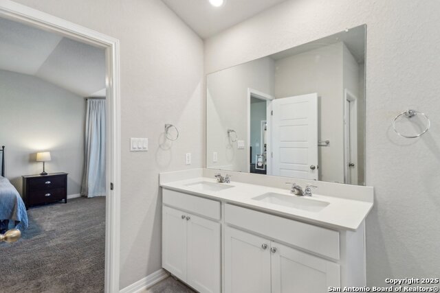 Listing photo id 27 for 3012 Hess Boulevard