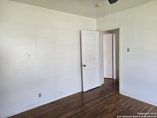 Image 11 of 19 For 3218 Southcross E