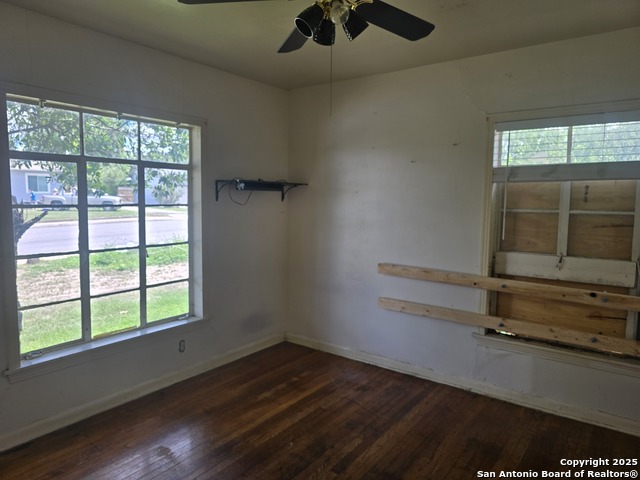 Image 12 of 19 For 3218 Southcross E
