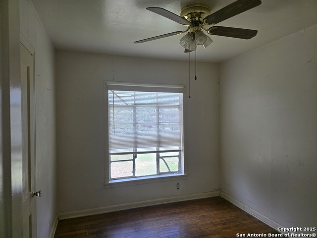 Image 6 of 19 For 3218 Southcross E