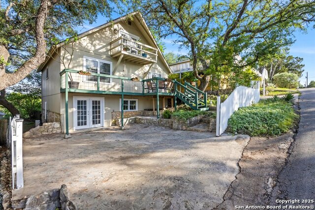 Image 35 of 53 For 630 Deerwood Dr
