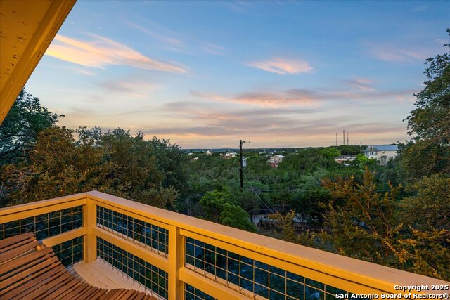 Image 49 of 53 For 630 Deerwood Dr
