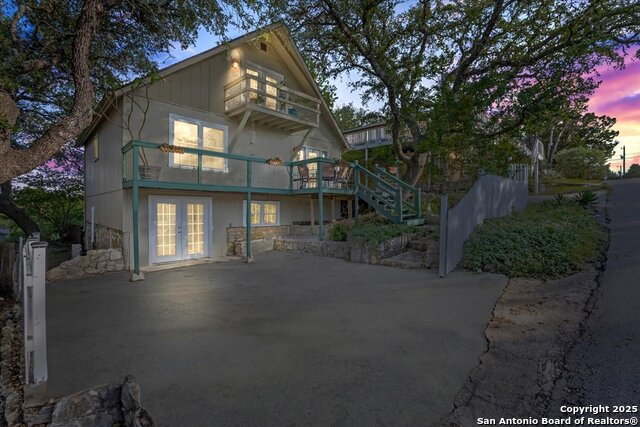 Image 5 of 53 For 630 Deerwood Dr