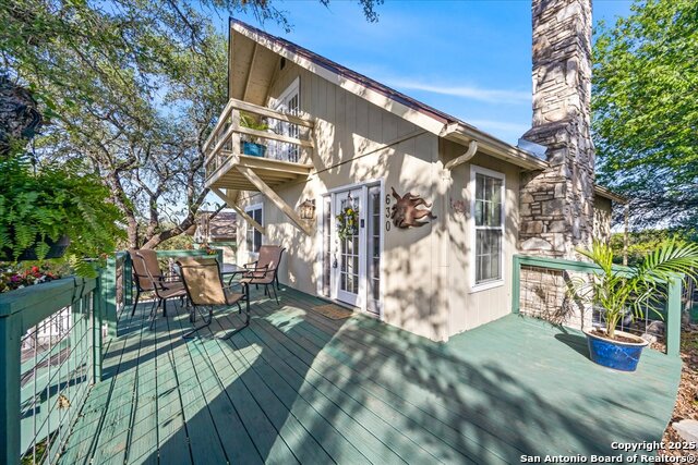 Image 7 of 53 For 630 Deerwood Dr