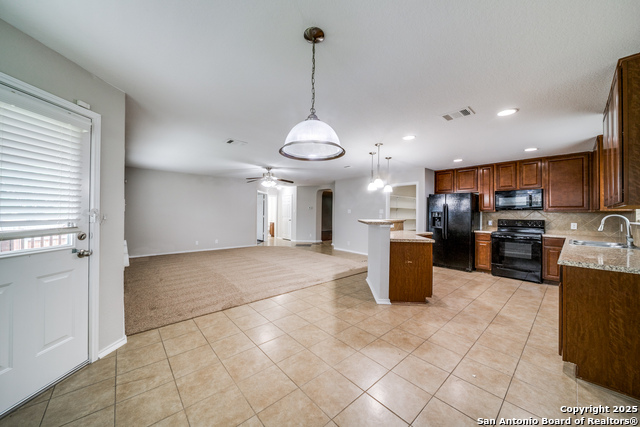 Image 10 of 26 For 221 Raleigh Dr