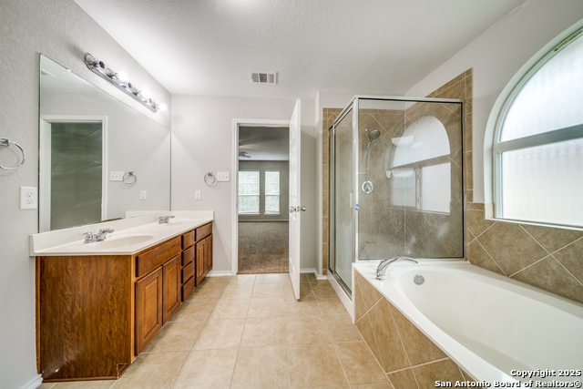 Image 18 of 26 For 221 Raleigh Dr