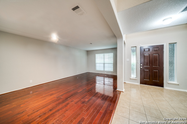 Image 4 of 26 For 221 Raleigh Dr
