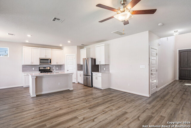 Image 3 of 16 For 15062 Palm Desert