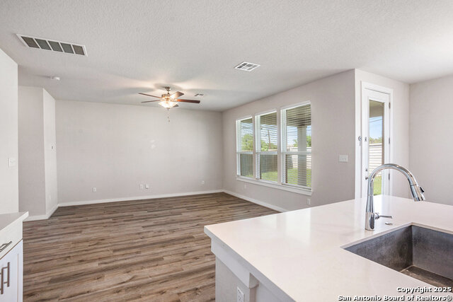 Image 4 of 16 For 15062 Palm Desert