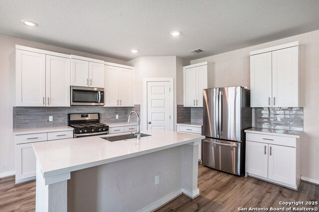 Image 8 of 16 For 15062 Palm Desert