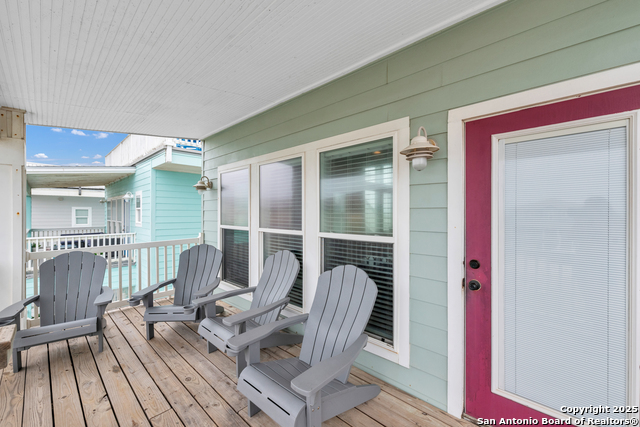 Listing photo id 26 for 2525 11th St S 49