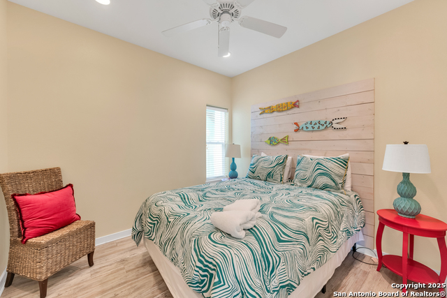 Listing photo id 35 for 2525 11th St S 49