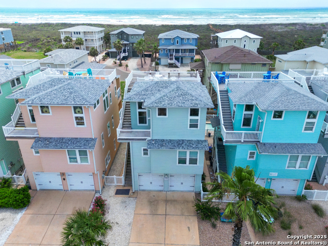 Listing photo id 4 for 2525 11th St S 49