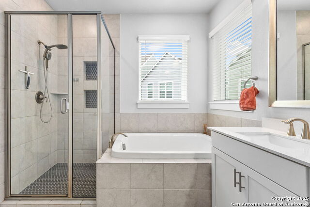 Image 18 of 27 For 5843 Whitby Road, Unit 33