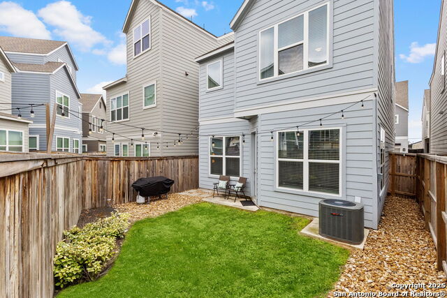 Image 24 of 27 For 5843 Whitby Road, Unit 33