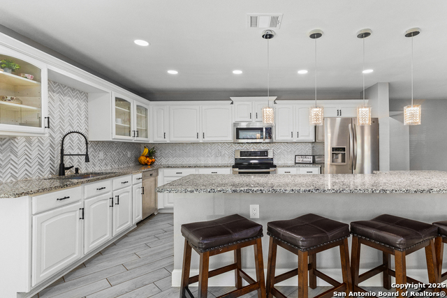 Image 12 of 41 For 9502 Campton Farms