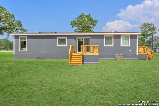 Listing photo id 6 for 124 Syrah St