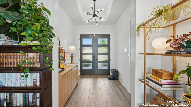Listing photo id 9 for 191 Crane Cir