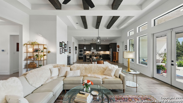Listing photo id 12 for 191 Crane Cir