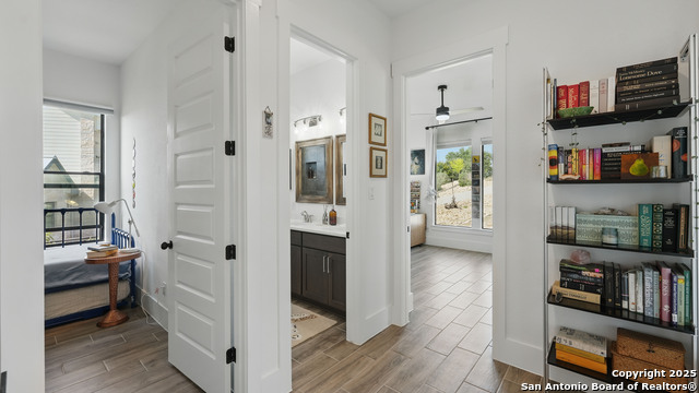Listing photo id 29 for 191 Crane Cir