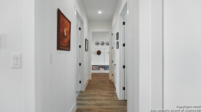 Listing photo id 33 for 191 Crane Cir